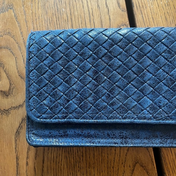 Matt & Nat Braided Vegan Leather Wallet - Picture 2 of 5
